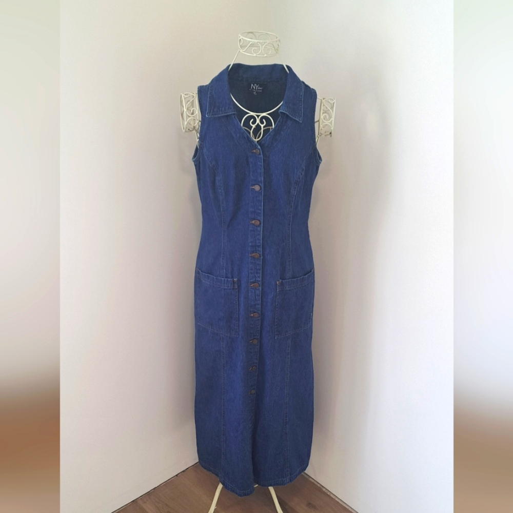 Vintage- New York & Company Denim Button-down Cottagecore Maxi Dress, Size 6.